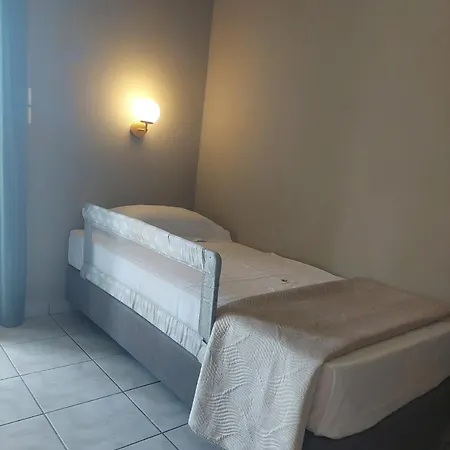 Apartment Jolly Pad Deluxe - 5 Min Walk To Tsilivi *
