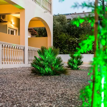 דירה Jolly Pad Deluxe - 5 Min Walk To Tsilivi Plános